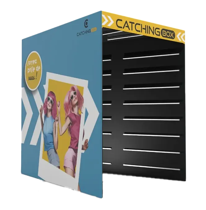 Photocall Néon de Catchingbox, un stand photo moderne avec éclairage LED personnalisable pour vos événements professionnels.